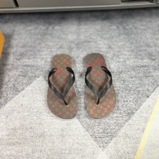 Louis Vuitton Slippers